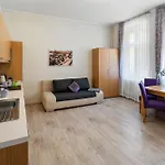 Verona דירה קרלובי וארי